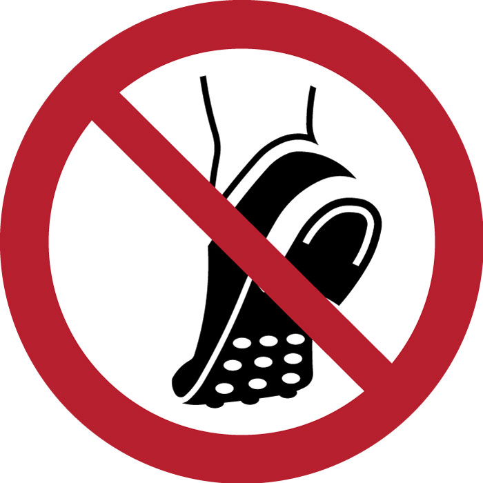 Pictogramme Chaussures à picots métalliques interdites