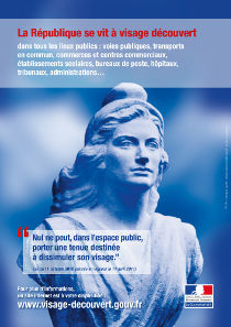 Affichage la république se vit à visage découvert